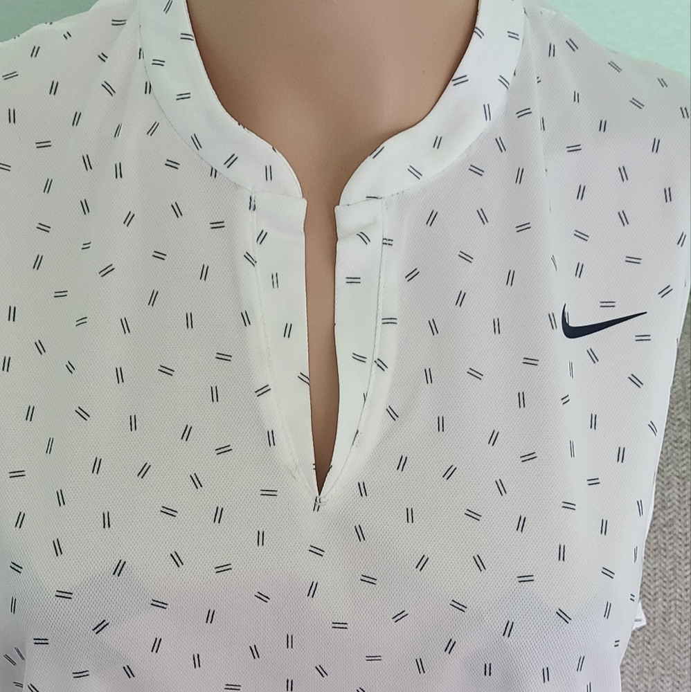 Womens Nike Dry-Fit Top XL